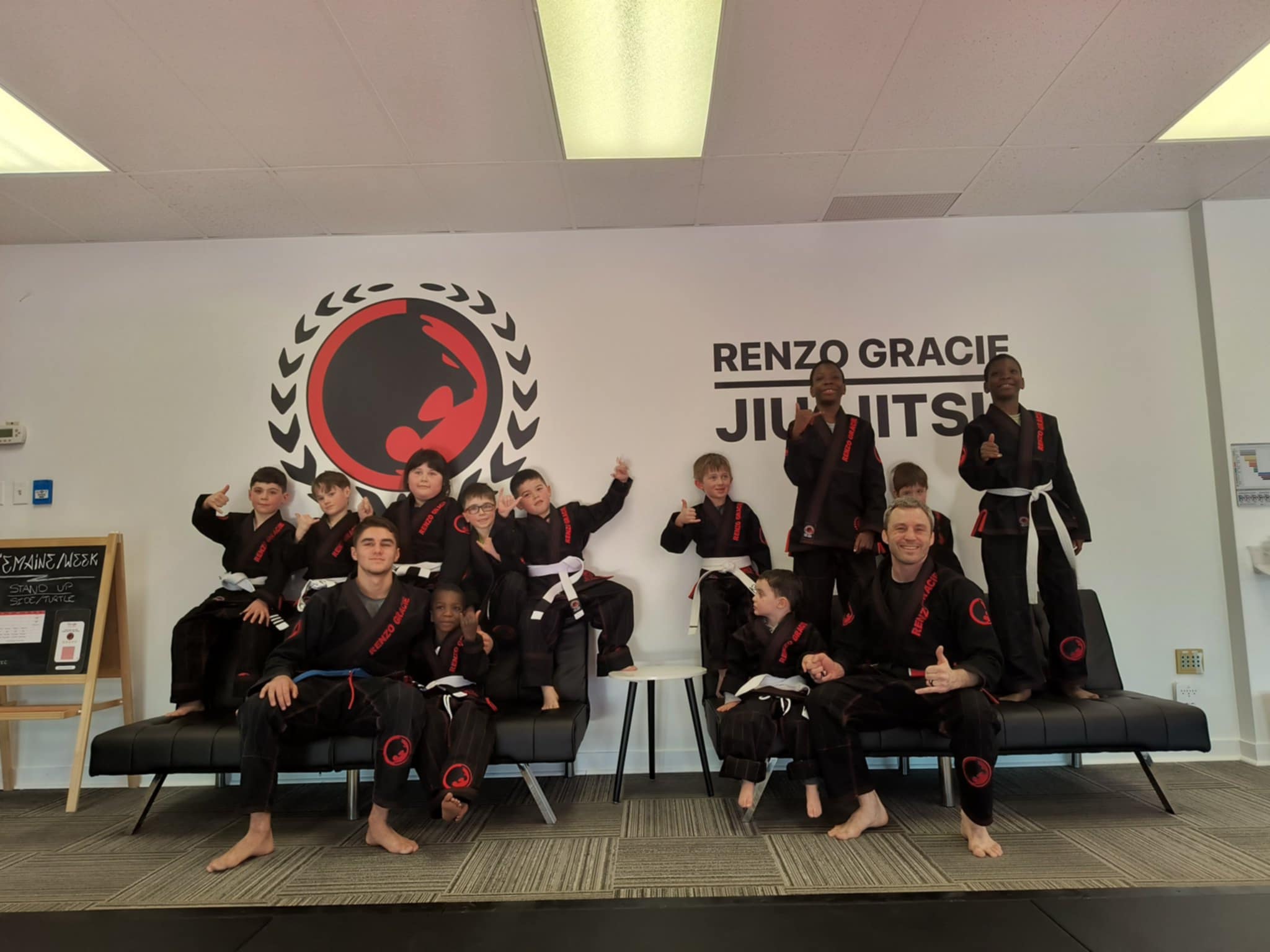 Familia y comunidad de Gracie Laval en el tatami
